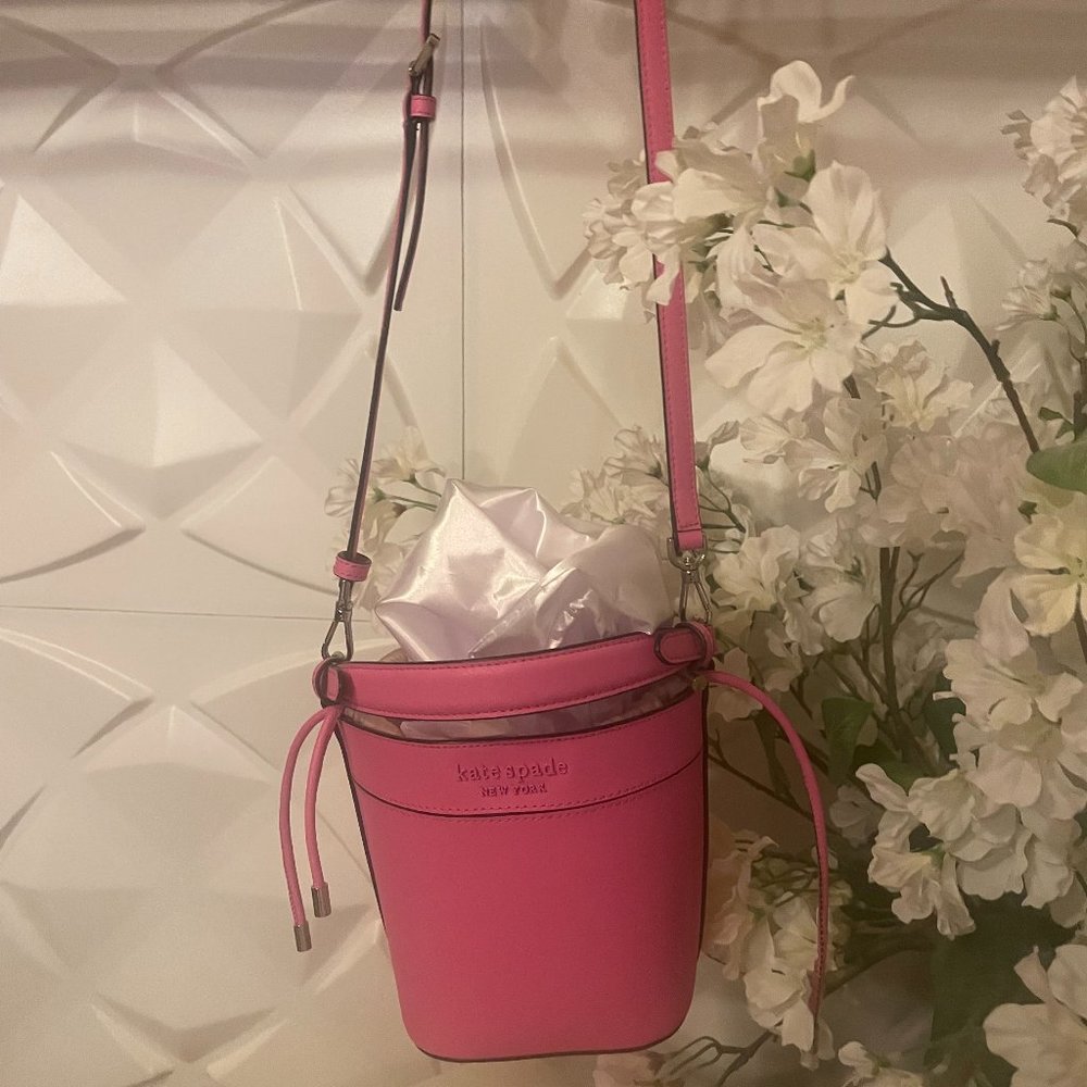 Kade Spade Pink Bucket Crossbody Purse